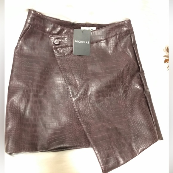NICHOLAS GABRIELLA SNAKESKIN EMBOSSED FAUX LEATHER SKIRT NEW $345 Sz 6 - Picture 5 of 11